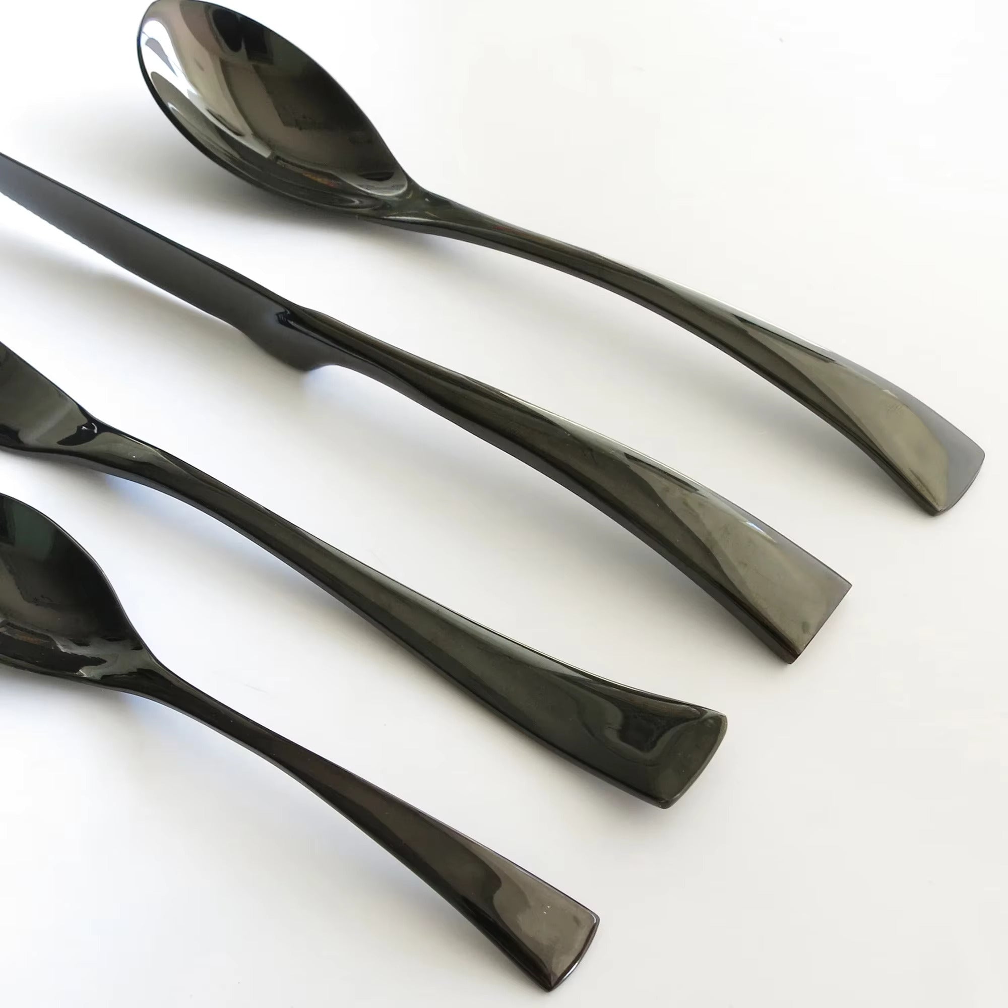 Titanware™ Flatware Set